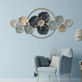 Combination of gold, silver, and navy blue tones for a modern look